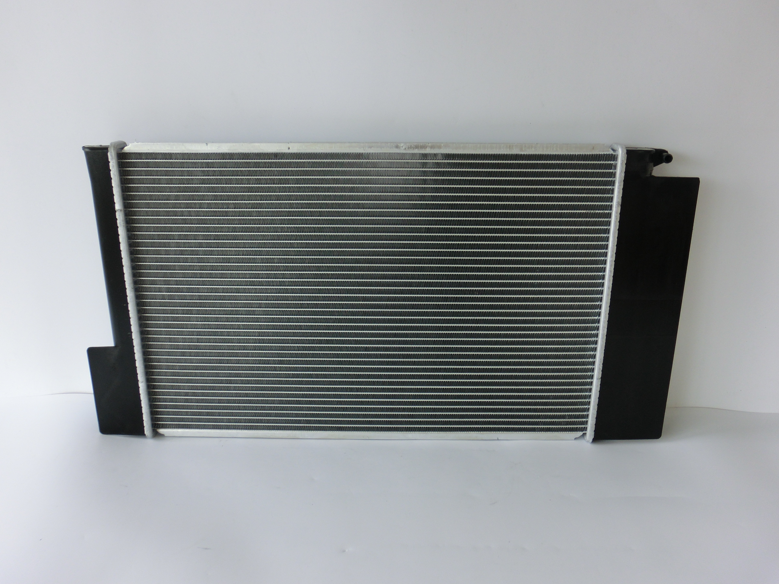 RADIATORS-12389.JPG